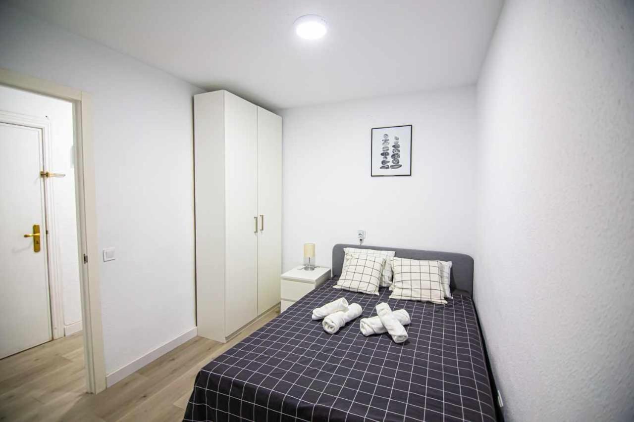 Apartamento Heroes De Sostoa Малага Экстерьер фото